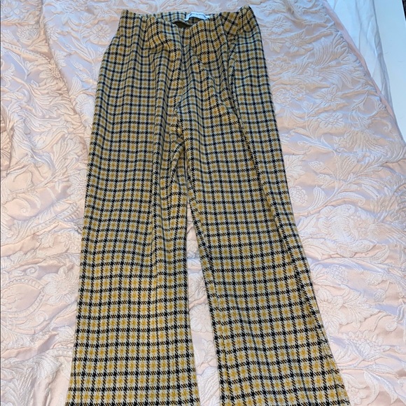 Uo Cara Highwaisted Kick Flare Pant 